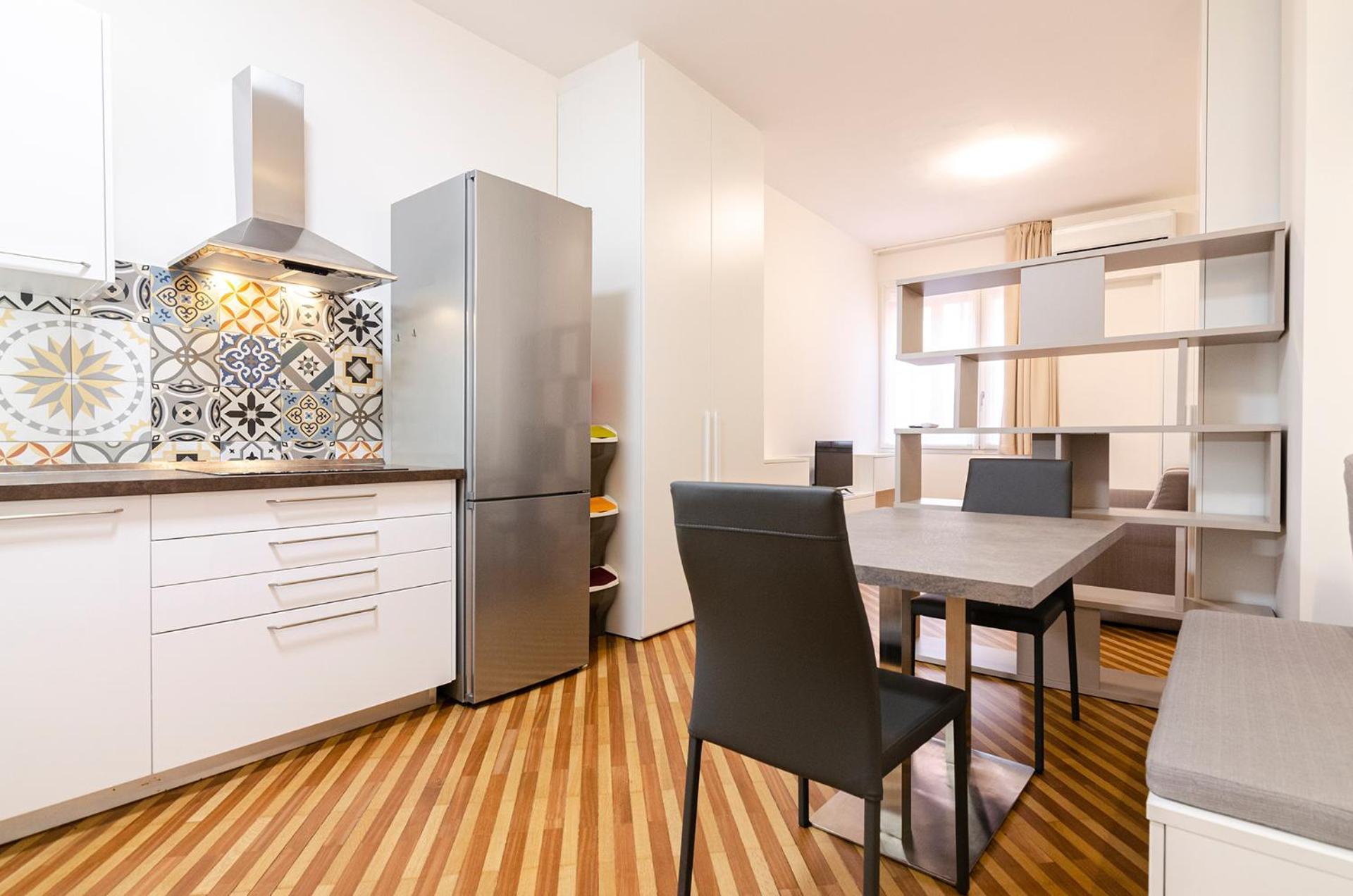 Ugo Bassi Lux Apartment Bologna Exterior foto